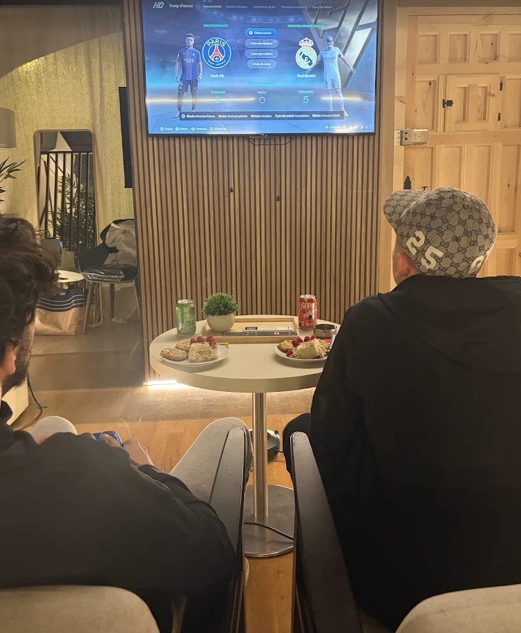 The Hood Social Club — Gaming and social area